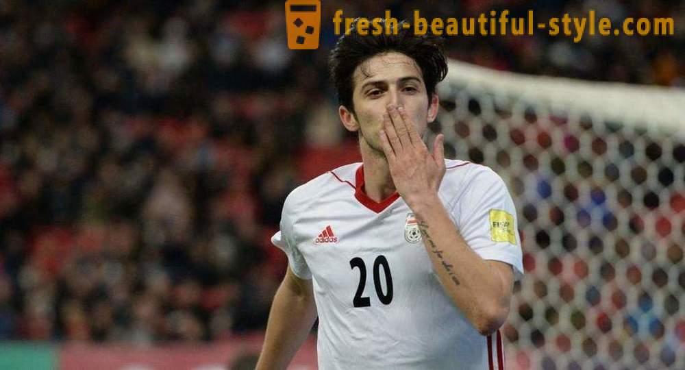 Serdar Azmun: Carriera iraniana giocatore di football, 