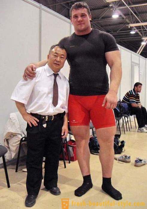 Kirill Sarychev: altezza, peso, le foto