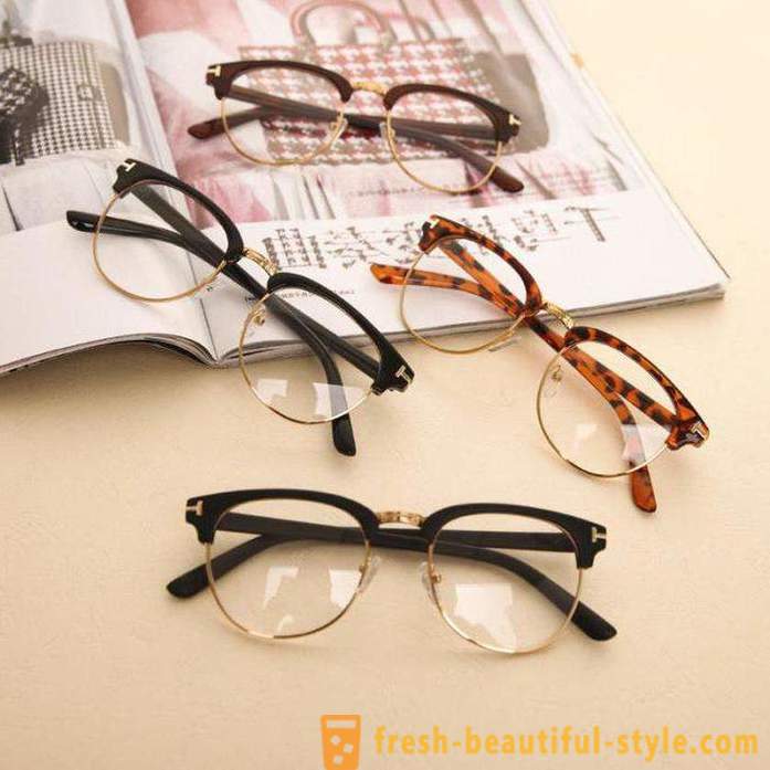Occhiali branding con vetro trasparente: caratteristiche, modelli e recensioni