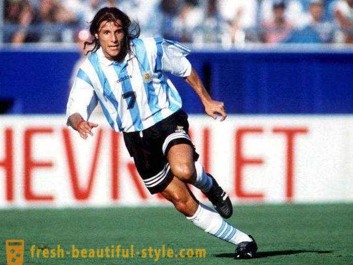Calciatore argentino Claudio Caniggia: biografia, curiosità, carriera sportiva