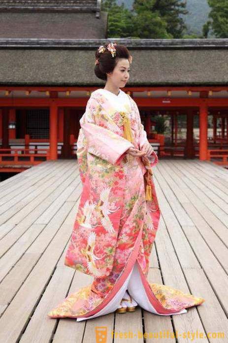Kimono origine storia giapponese, le caratteristiche e le tradizioni