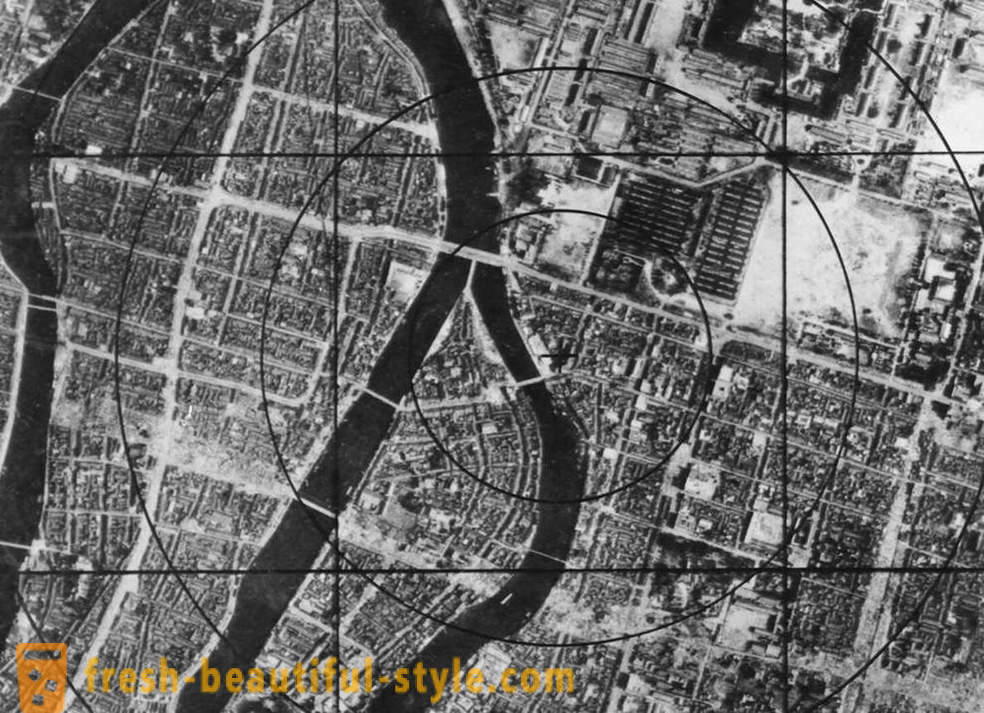 Scoraggiante foto storiche di Hiroshima