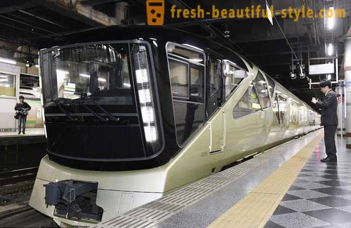 Shiki-Shima - unico treno di lusso giapponese