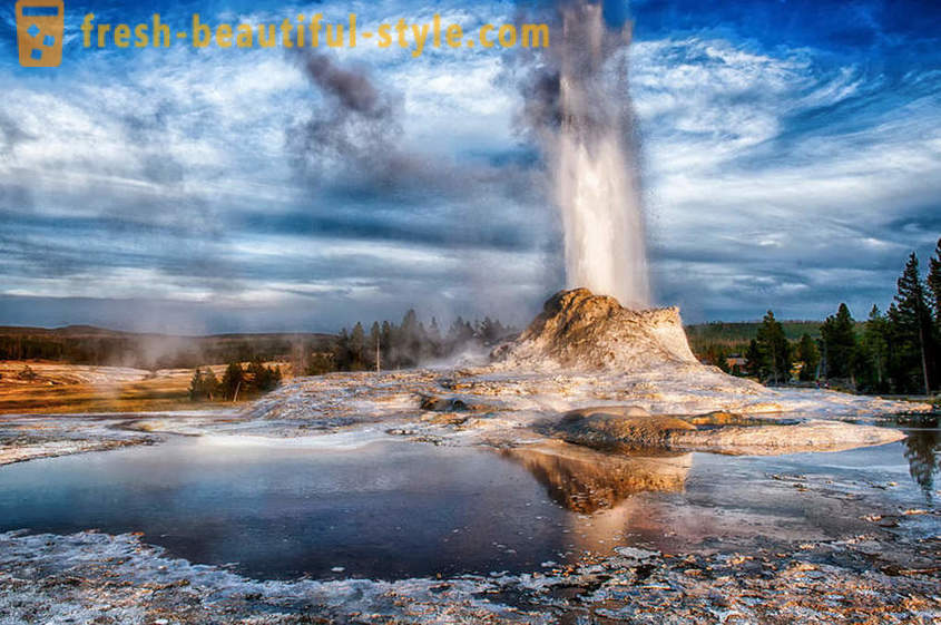 11 geyser, che dimostrano l'incredibile potenza e la forza della Terra