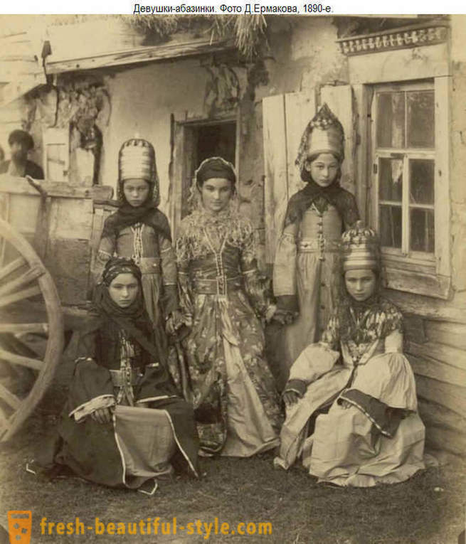Quali sono i gruppi etnici nella Federazione russa chiamato la più bella