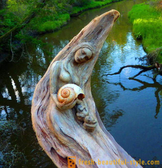 Benvenuti alla storia: favolose sculture da legni, guardando che credono involontariamente nei miracoli e magie
