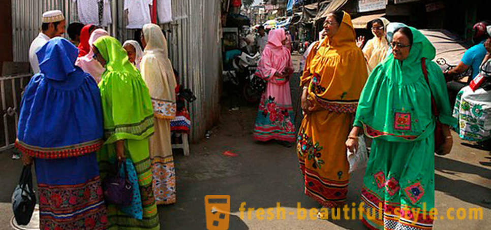 La vita in una setta indiana, che fa ancora la circoncisione femminile