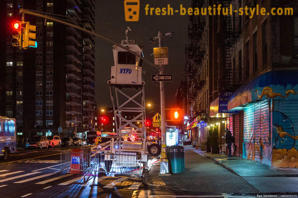 New York: La strana moda, strade dissestate e l'hotel del futuro