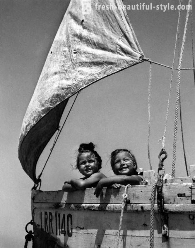 Bambini sulla foto Foto di Robert Doisneau