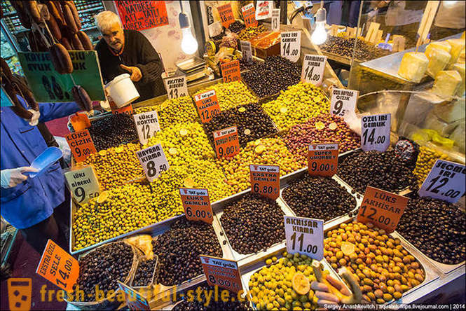 Spezie Mercato Passeggiata a Istanbul
