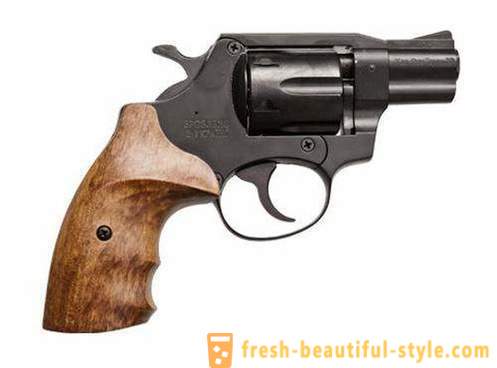 Traumatiche revolver: specifiche e recensioni