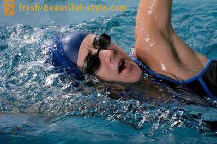 Suggerimenti per chi è interessato a nuoto: come strisciare